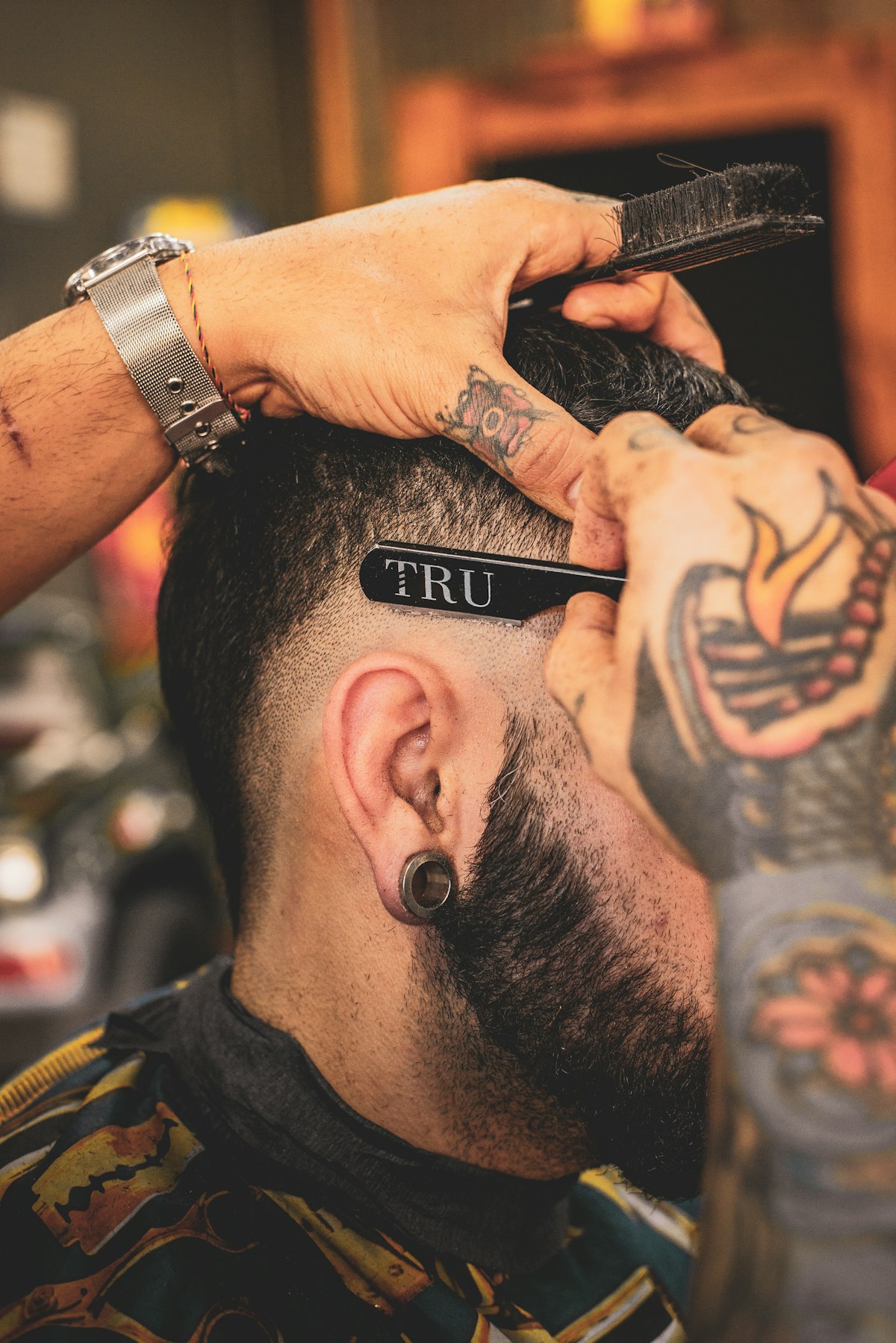Barber tools on a station
